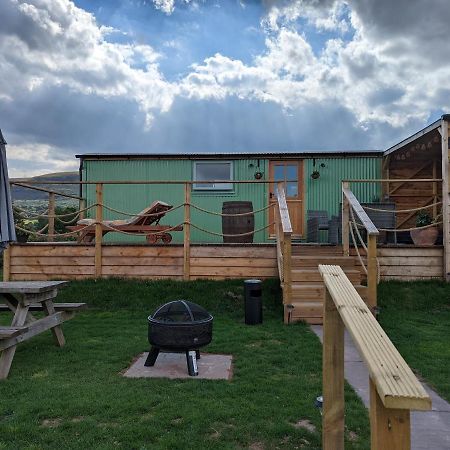 Bespoke Luxury Huts With Hot Tubs. Located In The Black Mountains. Llanveynoe Buitenkant foto